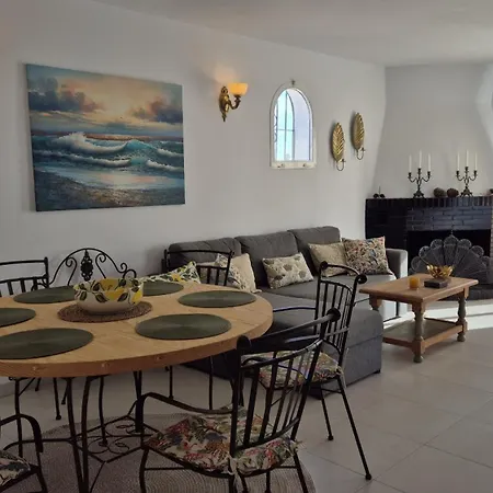 Ap327 - Casa Pico Nerja