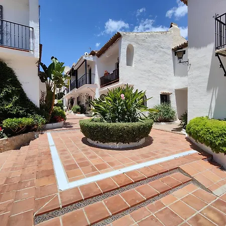 Ap327 - Casa Pico Nerja